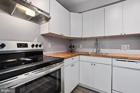 1208 16th St NE #4, Washington, DC 20002 photo 11