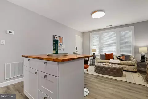 1208 16th St NE #4, Washington, DC 20002 photo 12