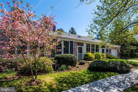 2945 Garfield Ter NW, Washington, DC 20008