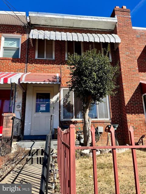 2227 16th St NE, Washington, DC 20018