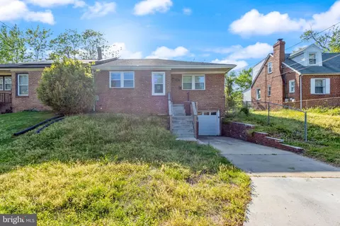 3125 20th St SE, Washington, DC 20020