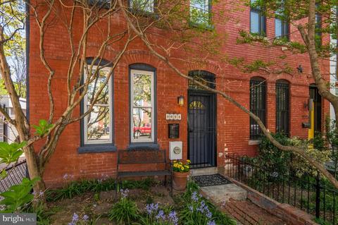 927 4th St NE, Washington, DC 20002 photo 2