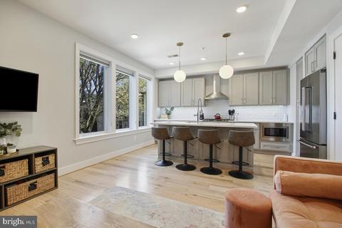 811 Upshur St NW #6, Washington, DC 20011