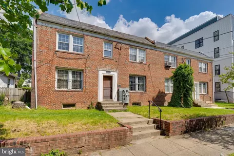 1610 21st Pl SE, Washington, DC 20020