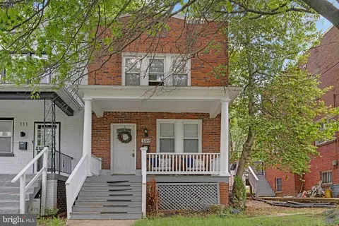 109 50th St NE, Washington, DC 20019