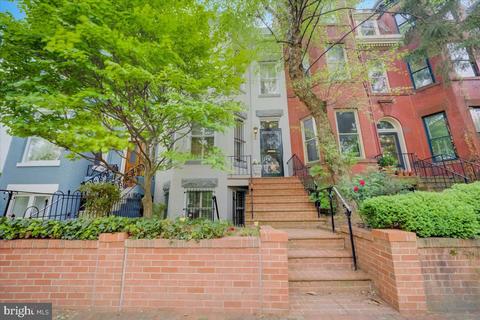 719 A St SE, Washington, DC 20003