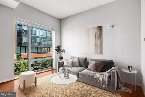 1414 Belmont St NW #302, Washington, DC 20009
