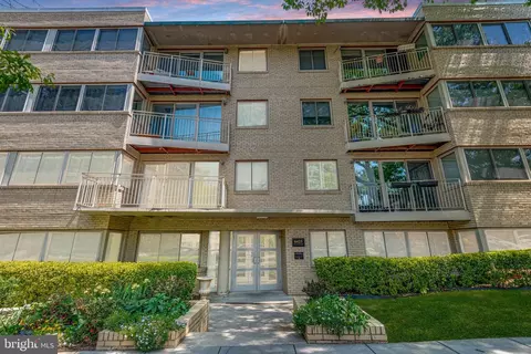 6425 14th St NW #104, Washington, DC 20012