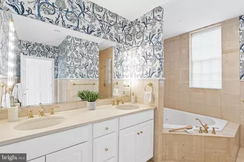 2121 S St NW, Washington, DC 20008 photo 21