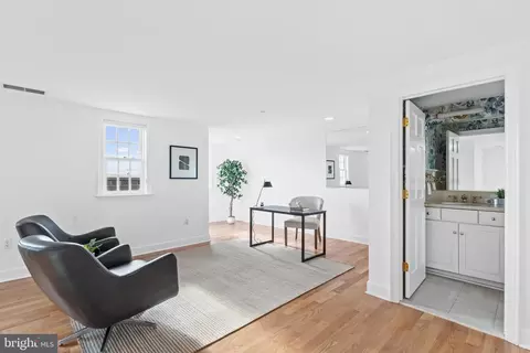 2121 S St NW, Washington, DC 20008 photo 23