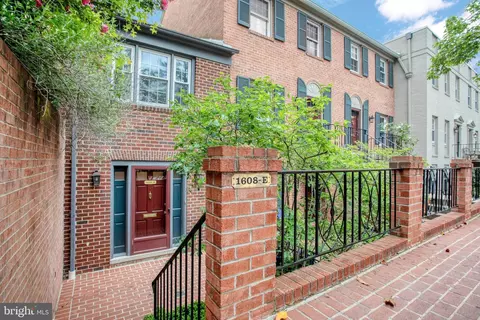 1608 Beekman Pl NW #E, Washington, DC 20009