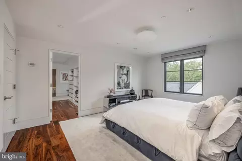 1930 Foxview Cir NW, Washington, DC 20007 photo 25