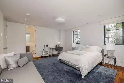 1930 Foxview Cir NW, Washington, DC 20007 photo 31