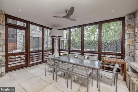 1930 Foxview Cir NW, Washington, DC 20007 photo 30