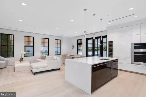 3255 Prospect NW #2, Washington, DC 20007 photo 4