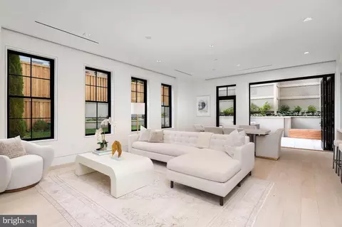 3255 Prospect NW #2, Washington, DC 20007