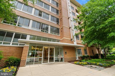 355 I St SW #512, Washington, DC 20024