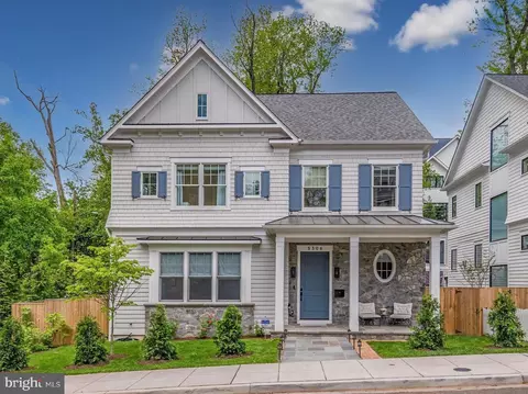 5306 Carolina Pl NW, Washington, DC 20016