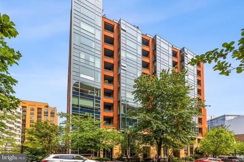 1117 10th St NW #307, Washington, DC 20001