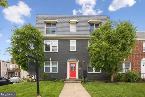 5110 Fort Totten Dr NE #3, Washington, DC 20011