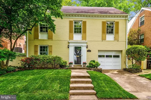 5737 Macarthur Blvd NW, Washington, DC 20016