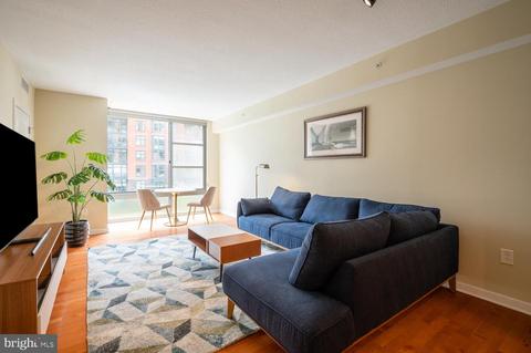 475 K St NW #422, Washington, DC 20001