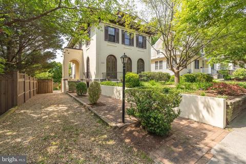 3524 Edmunds St NW, Washington, DC 20007