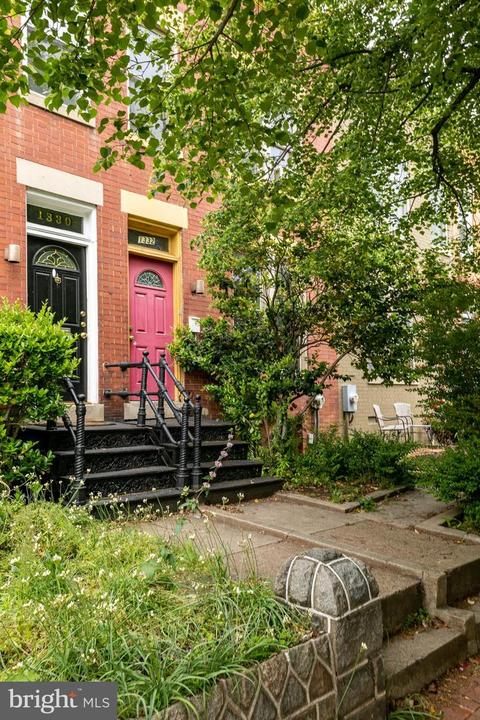 1332 G St SE, Washington, DC 20003