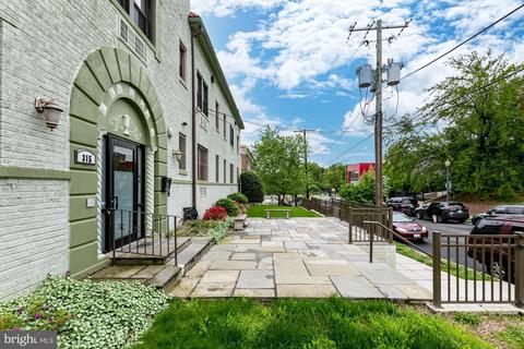 315 Evarts St NE #205, Washington, DC 20002