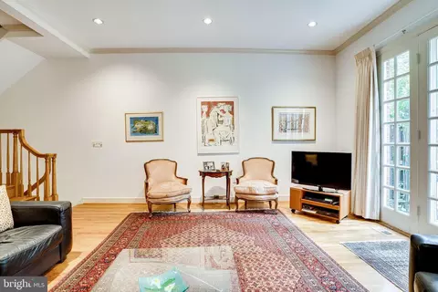 4431 Macarthur Blvd NW, Washington, DC 20007 photo 20