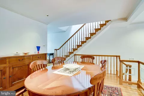 4431 Macarthur Blvd NW, Washington, DC 20007 photo 11