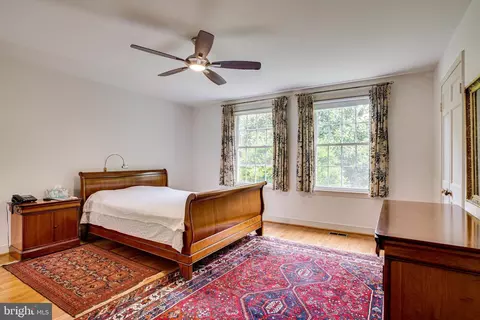 4431 Macarthur Blvd NW, Washington, DC 20007 photo 29