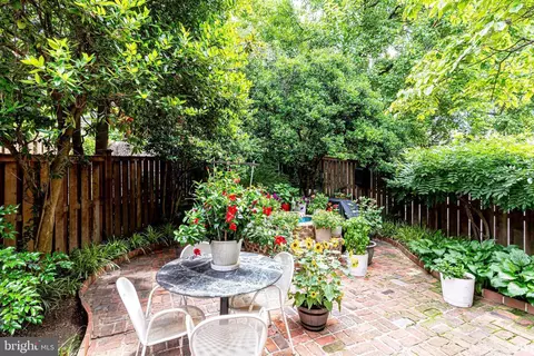 4431 Macarthur Blvd NW, Washington, DC 20007 photo 59
