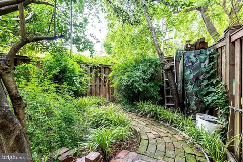 4431 Macarthur Blvd NW, Washington, DC 20007 photo 65