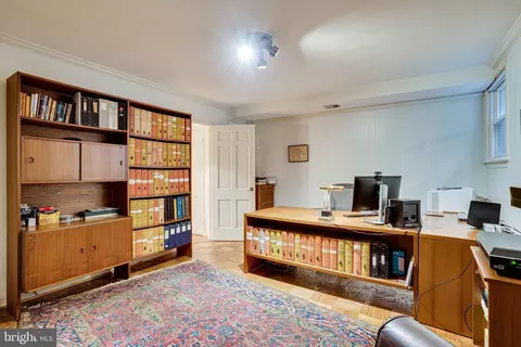 4431 Macarthur Blvd NW, Washington, DC 20007 photo 57