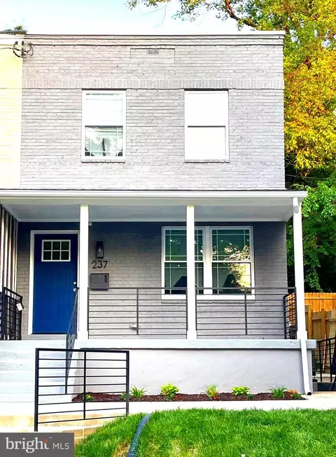 237 Valley Ave SE, Washington, DC 20032