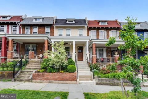 4618 8th St NW, Washington, DC 20011