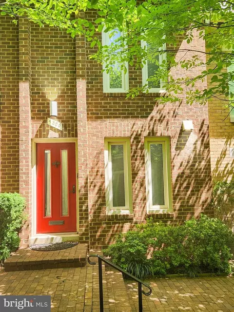 4355 Embassy Park Dr NW, Washington, DC 20016