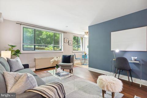 305 C St NE #B106, Washington, DC 20002