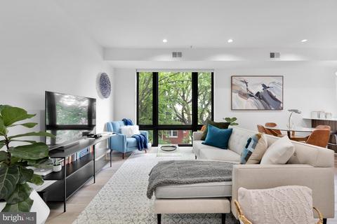 826 Upshur St NW #7, Washington, DC 20011