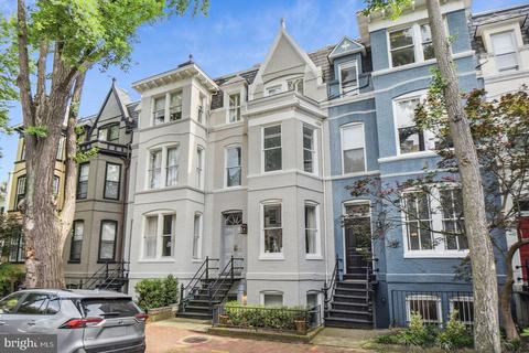 3016 Cambridge Pl NW, Washington, DC 20007