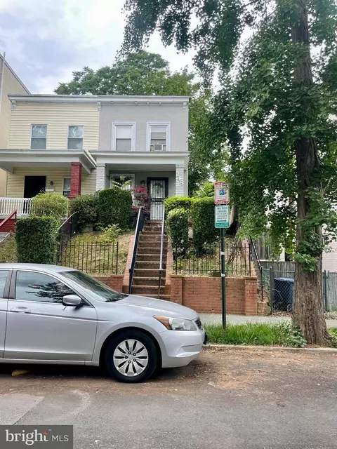 248 14th Pl NE, Washington, DC 20002 photo 2