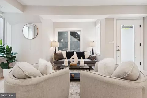 5305 Connecticut Ave NW #2, Washington, DC 20015