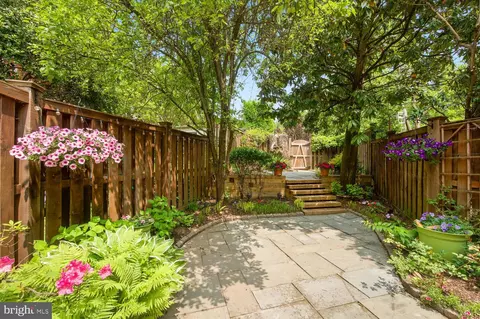 4433 Macarthur Blvd NW, Washington, DC 20007 photo 30