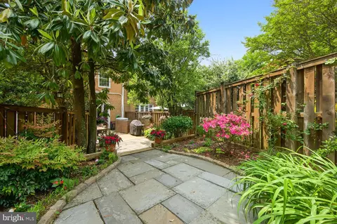 4433 Macarthur Blvd NW, Washington, DC 20007 photo 33