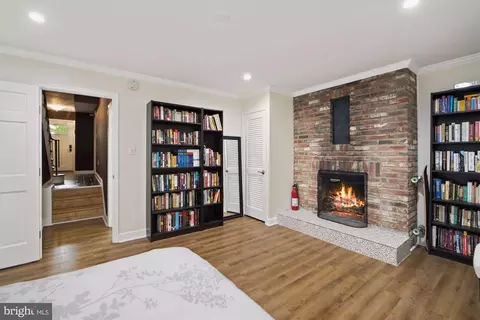 4433 Macarthur Blvd NW, Washington, DC 20007 photo 27