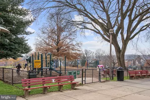 4433 Macarthur Blvd NW, Washington, DC 20007 photo 42