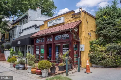 4433 Macarthur Blvd NW, Washington, DC 20007 photo 47