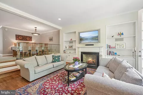 4433 Macarthur Blvd NW, Washington, DC 20007 photo 11