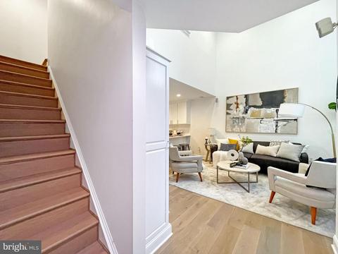 1406 Corcoran St NW #B, Washington, DC 20009